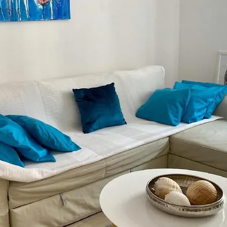 Nota Bleu 4 Apartment