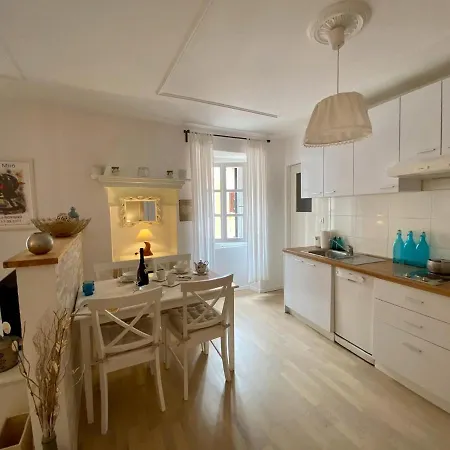 Nota Bleu 4 Apartment